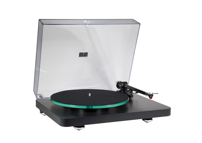 NAD C588 Turntable